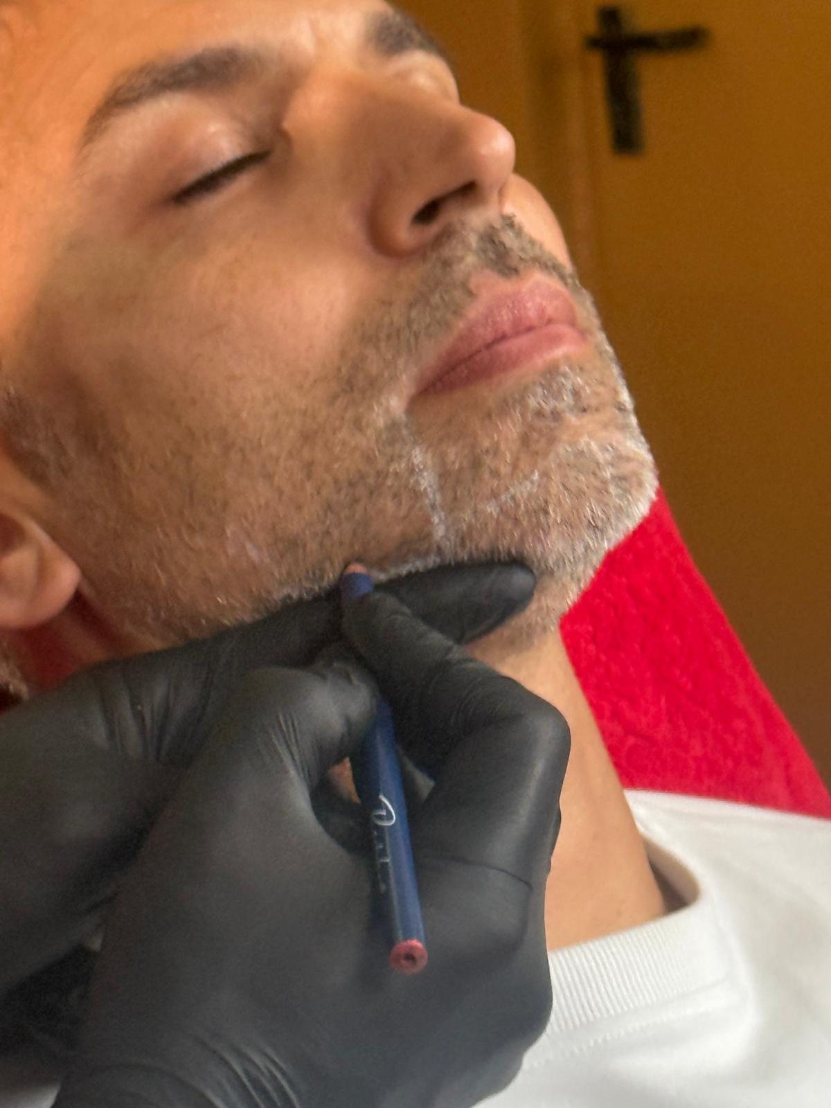 Valutazione anatomica delle proporzioni del viso